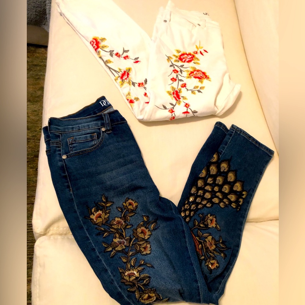 Set of two DianeGilman embroidered jeans